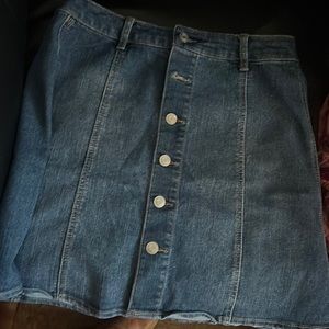 Denim skirt